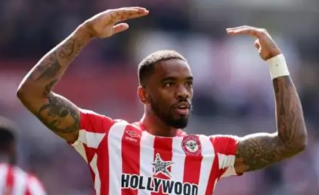 阿兰 - 帕杜盛赞伊万 - 托尼：英超瞩目，沙特难留