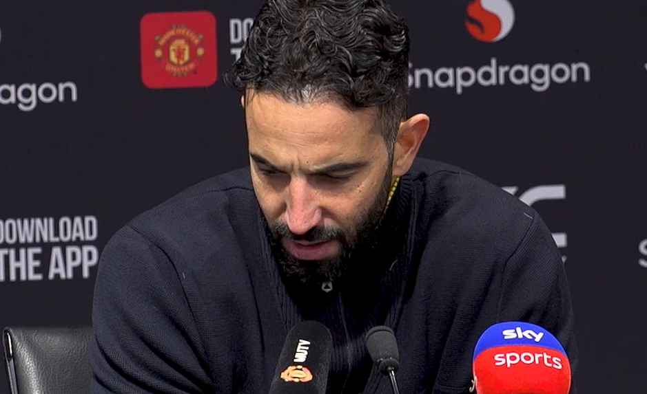 曼联换帅风波后，阿莫林返葡遭记者“围堵”