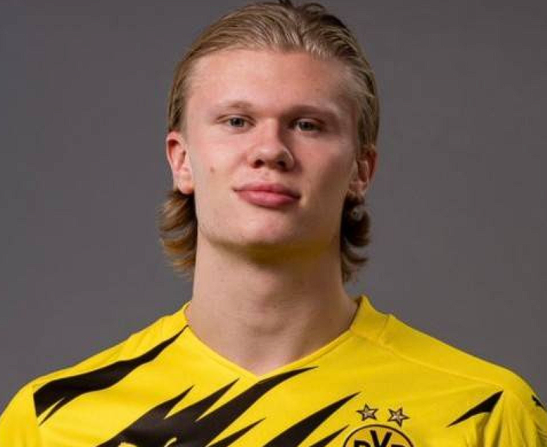 曼城战狼队：<a href='/news/tag/1205' style='color: blue;'>哈兰德</a>状态起伏与过往交锋数据剖析