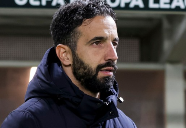 希勒批阿莫林&ldquo;傲慢&rdquo;致败，内维尔赞曼联新星崛起